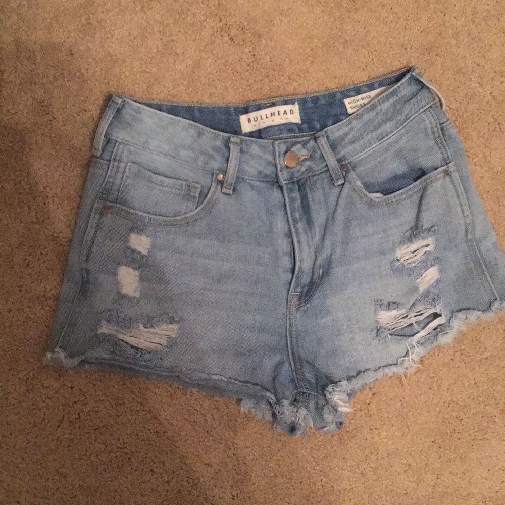Bullhead high-rise shorts